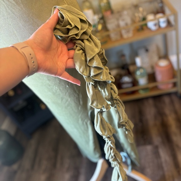 Green Ruffle Dress - Picture 3 of 4